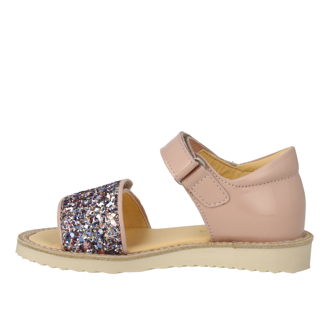Sandale mit funkelndem Glitzerdetail