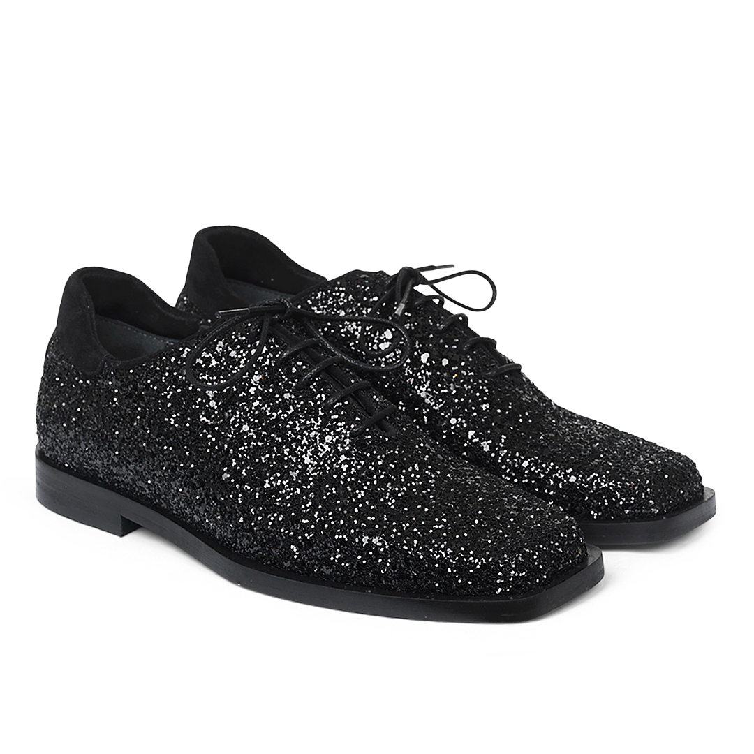 Schnürschuhe