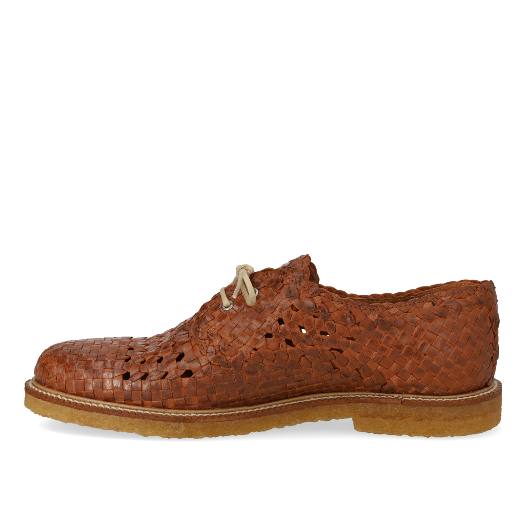 Handgeflochtene Schnürschuhe