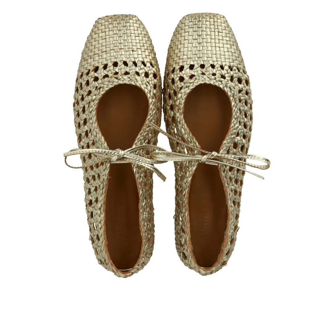 Weiche handgeflochtene Ballerina mit Schleifendetail