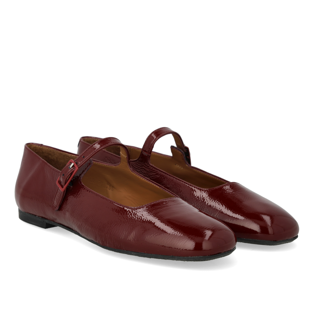 Mary Jane Ballerina mit moderater quadratischer Schuhspitze