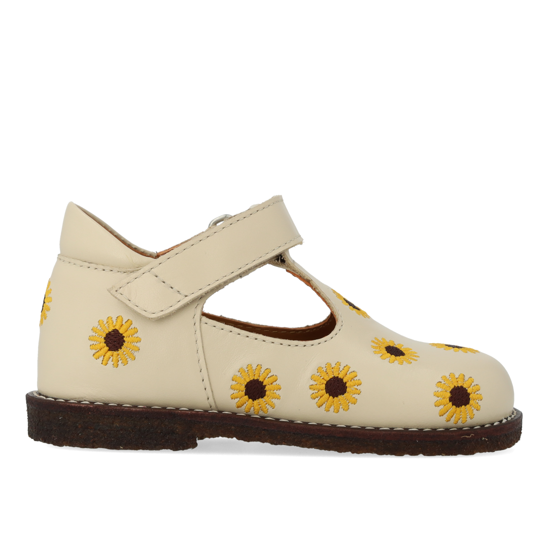 Klassischer Einsteiger-Tüllschuh mit Sonnenblumenstickerei