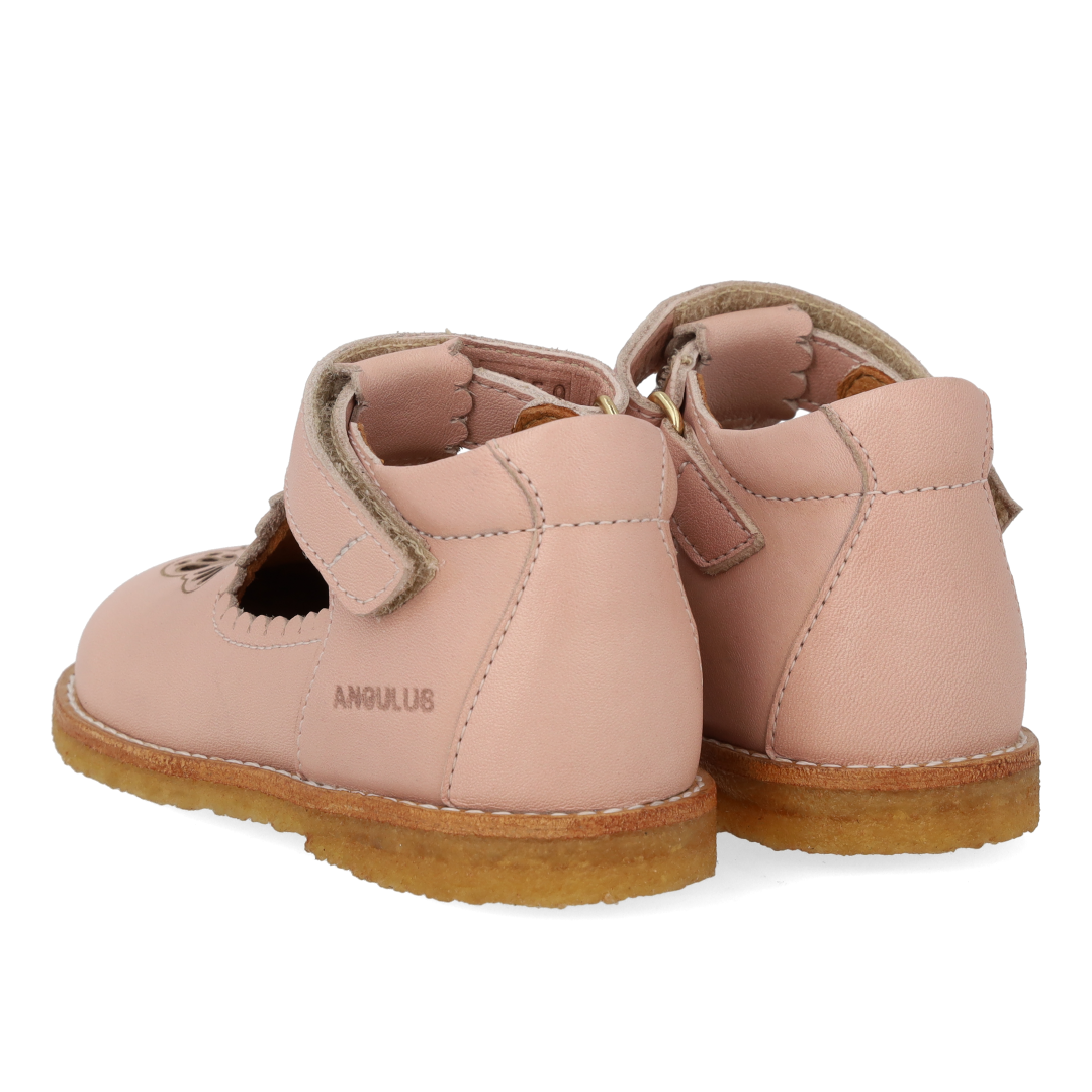 Tüllschuhe mit Schmetterling
