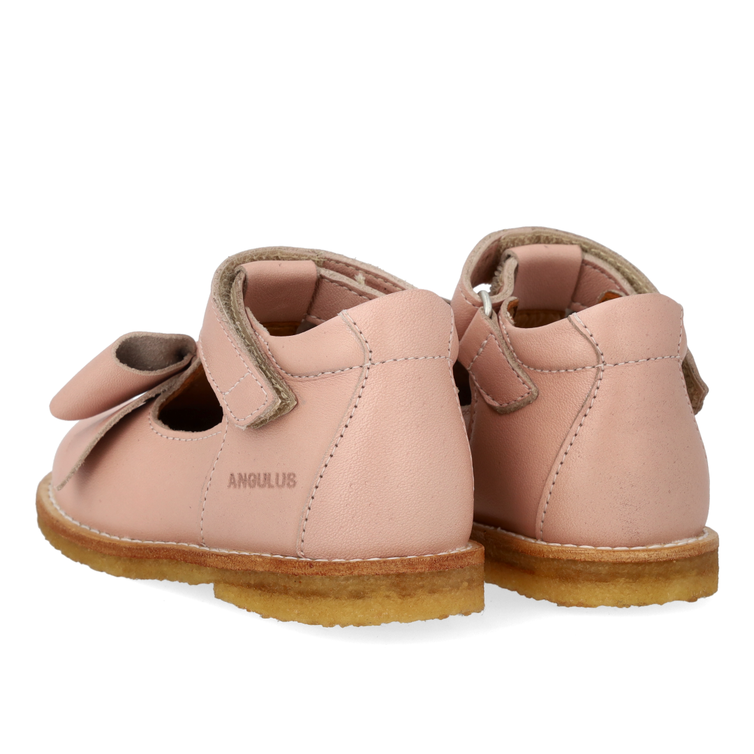 Tüllschuhe mit Schleife