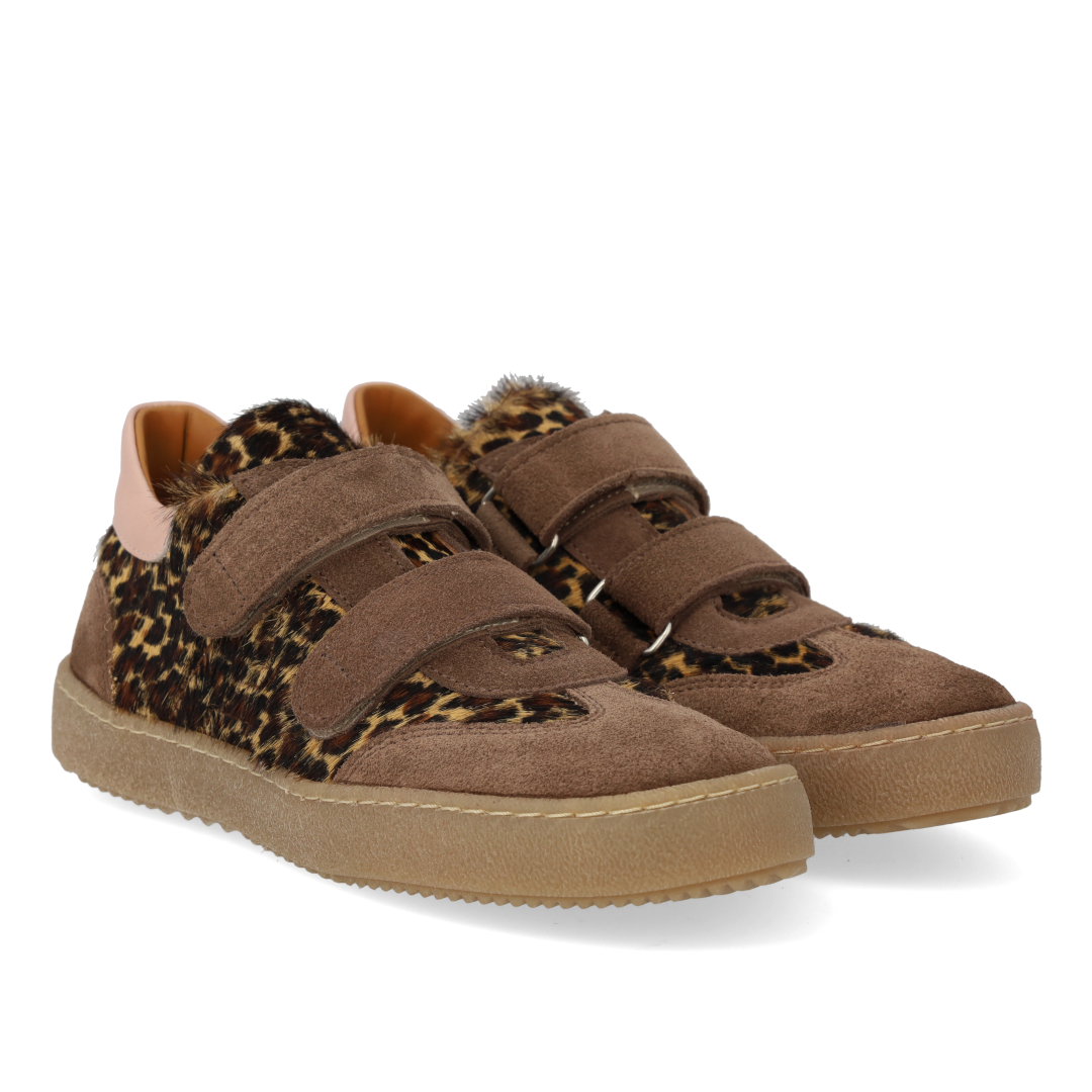 Court-Style-Sneaker mit Ponyfell