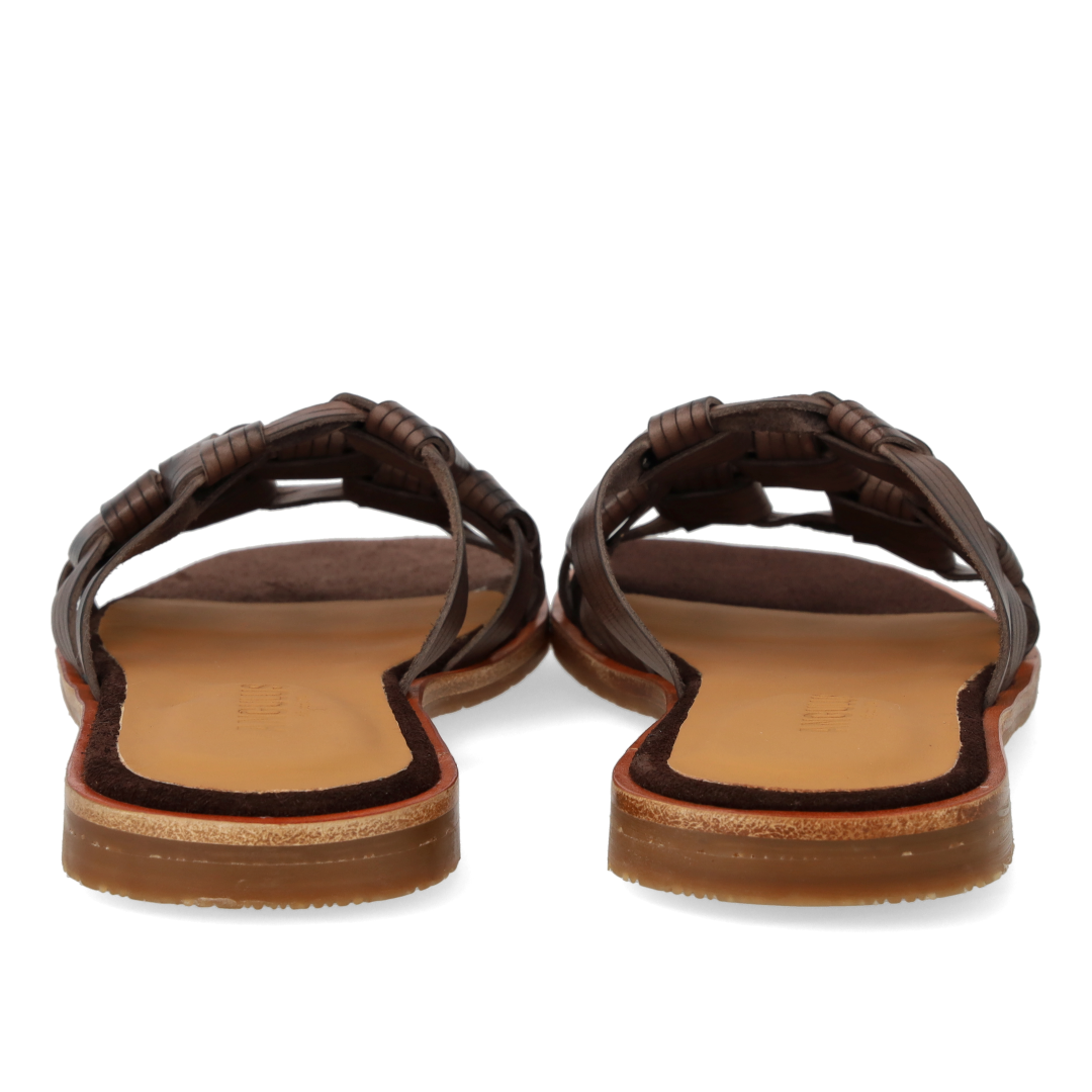 Slip-on-Sandale mit geflochtenem Detail