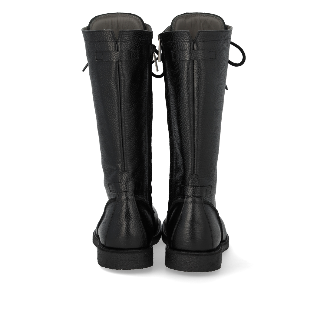 Schnürstiefel mit hohem Schaft