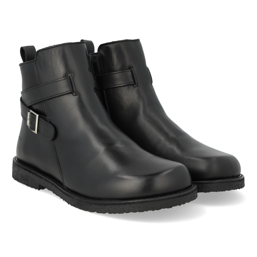 Stiefelette mit Reißverschluss und weiter Passform