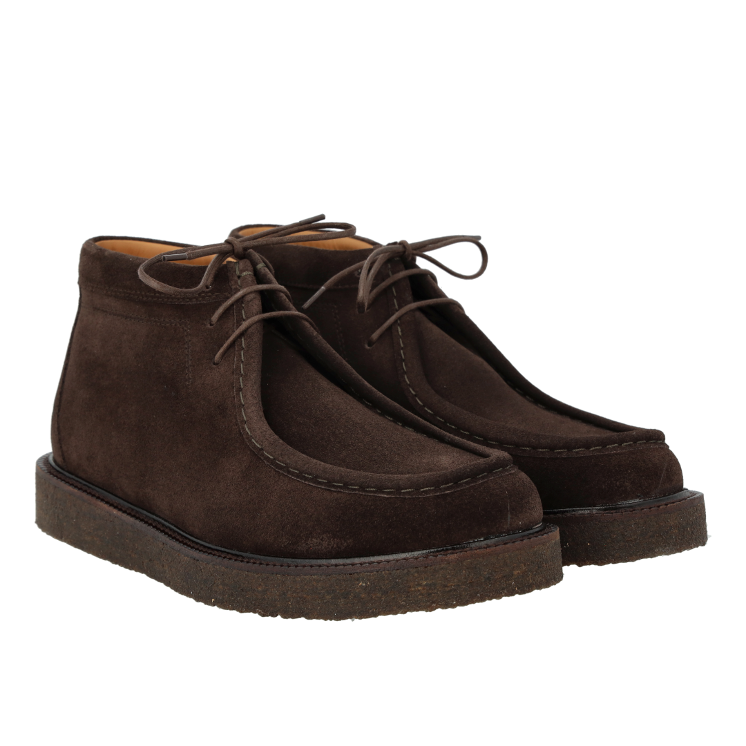 Schnürschuhe mit dekorativem Rand