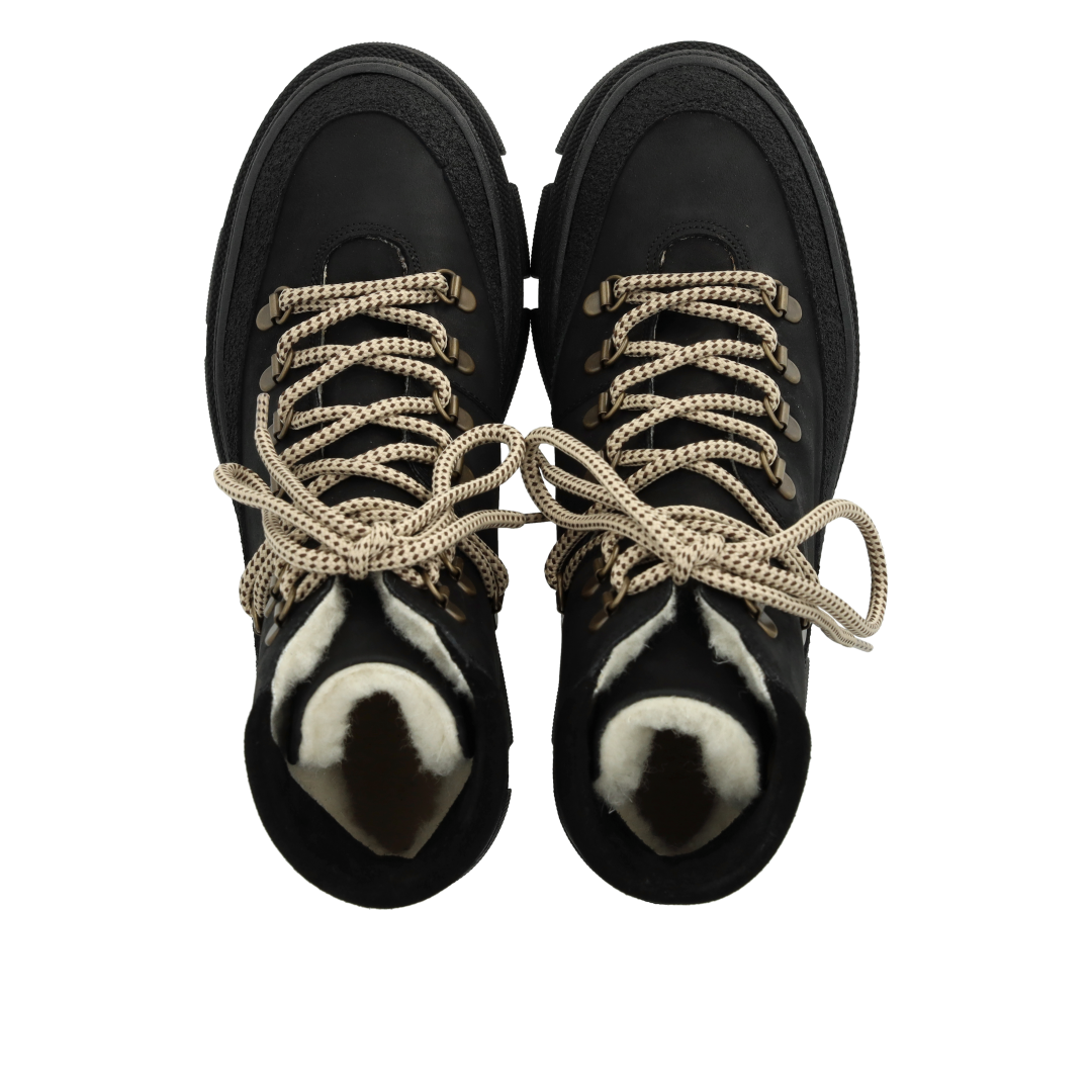 Schnürstiefel mit Wollfutter