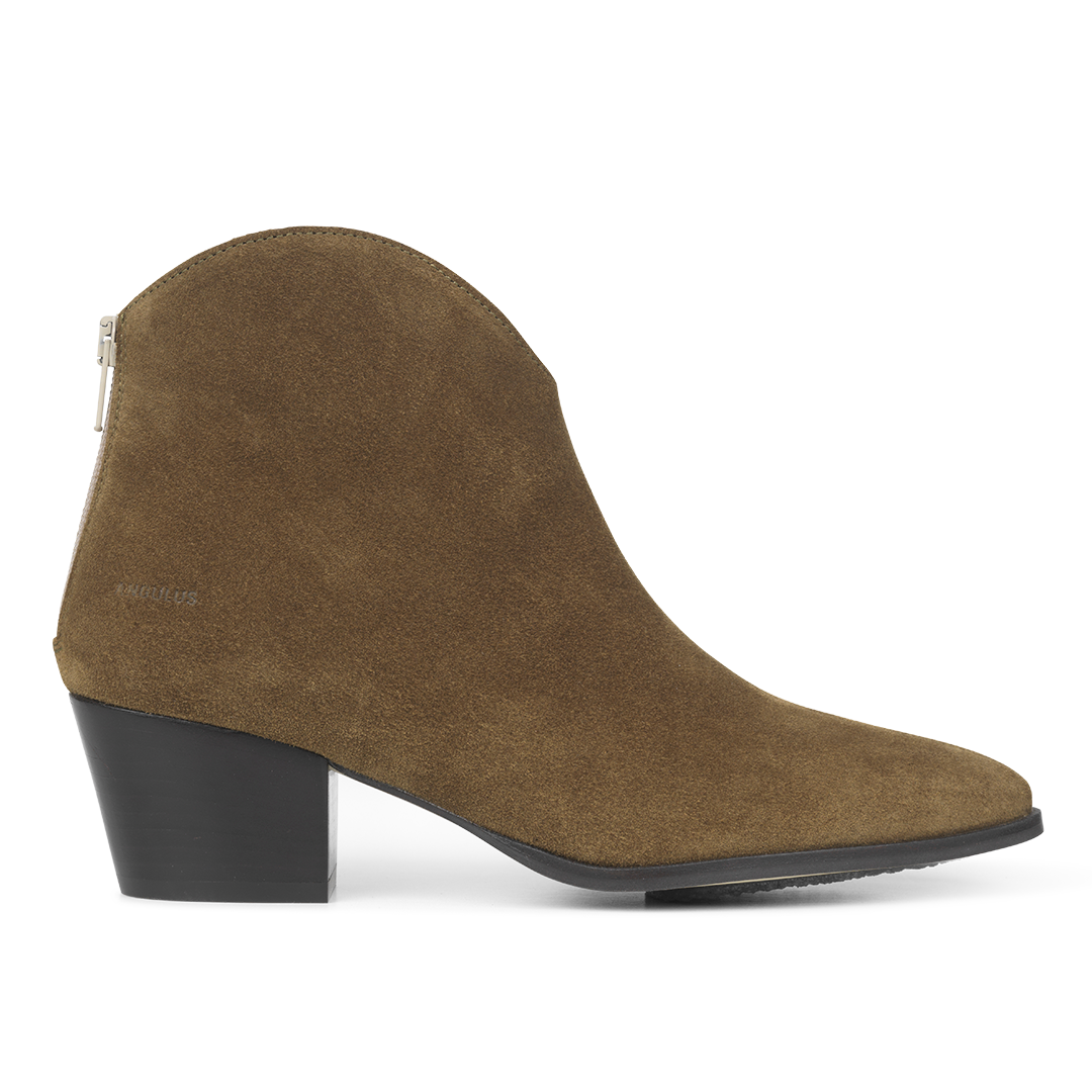 Knöchelstiefel mit Absatz