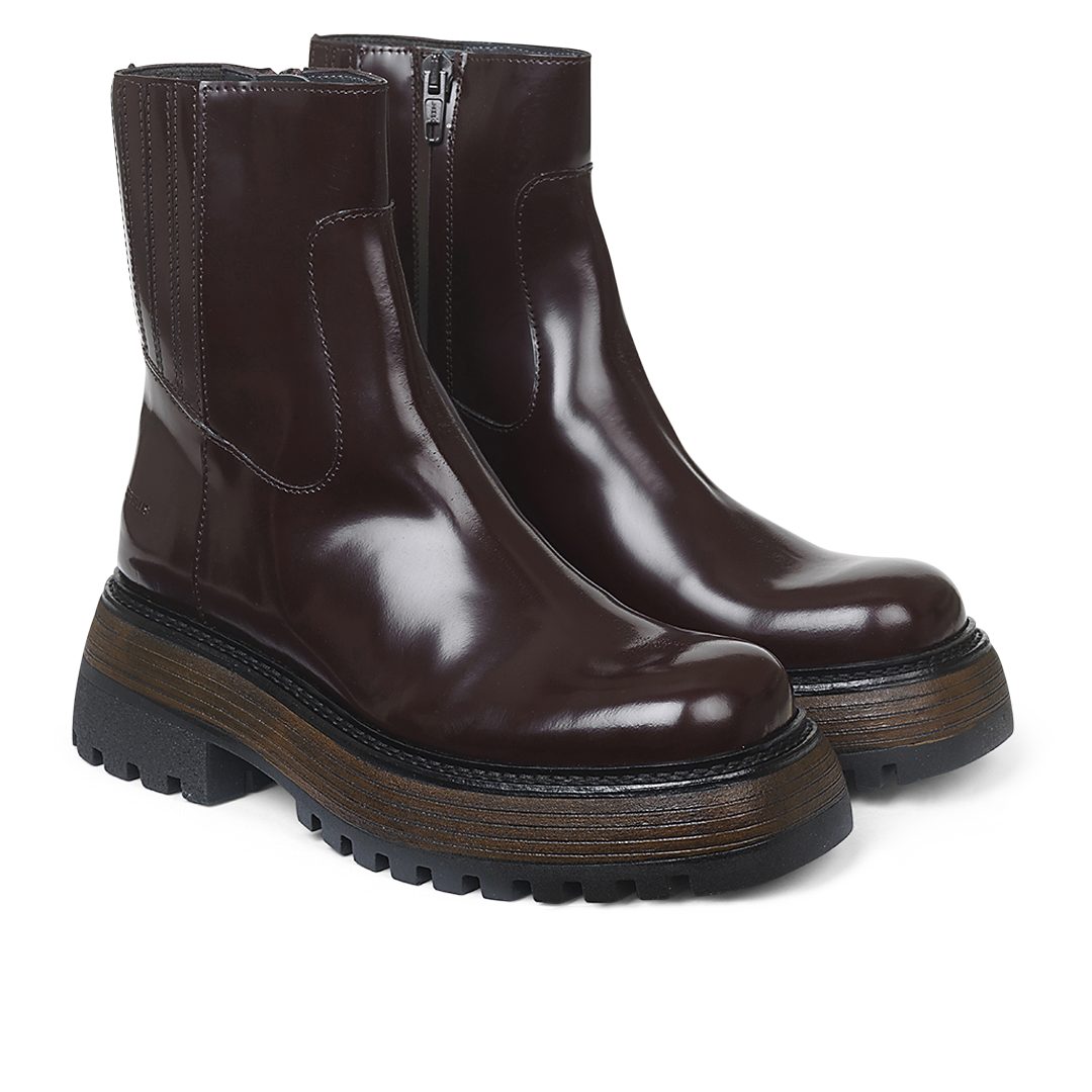 Stiefel mit Gummizug