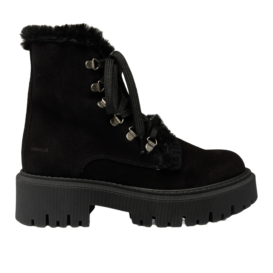 Schnürstiefel mit Wollfutter
