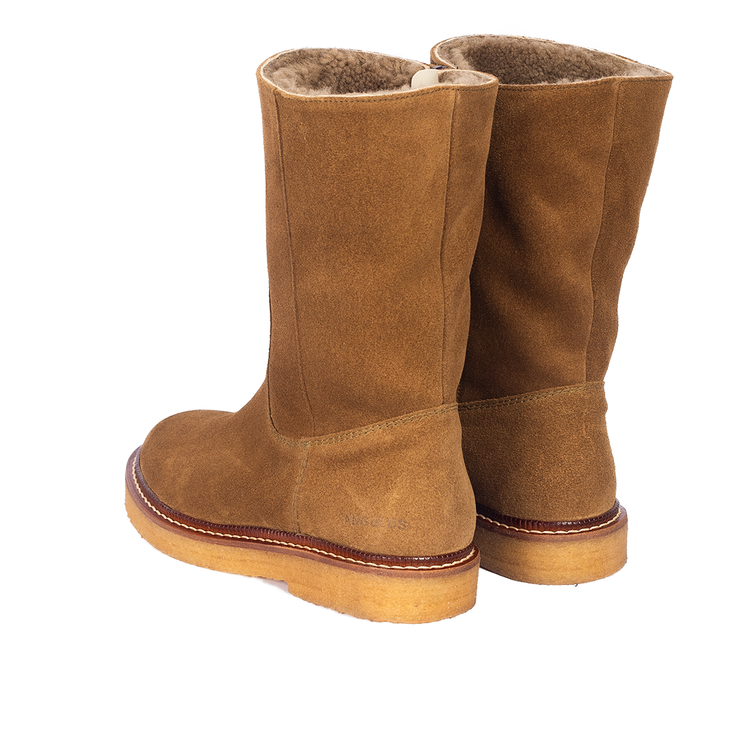 Stiefel mit Wollfutter
