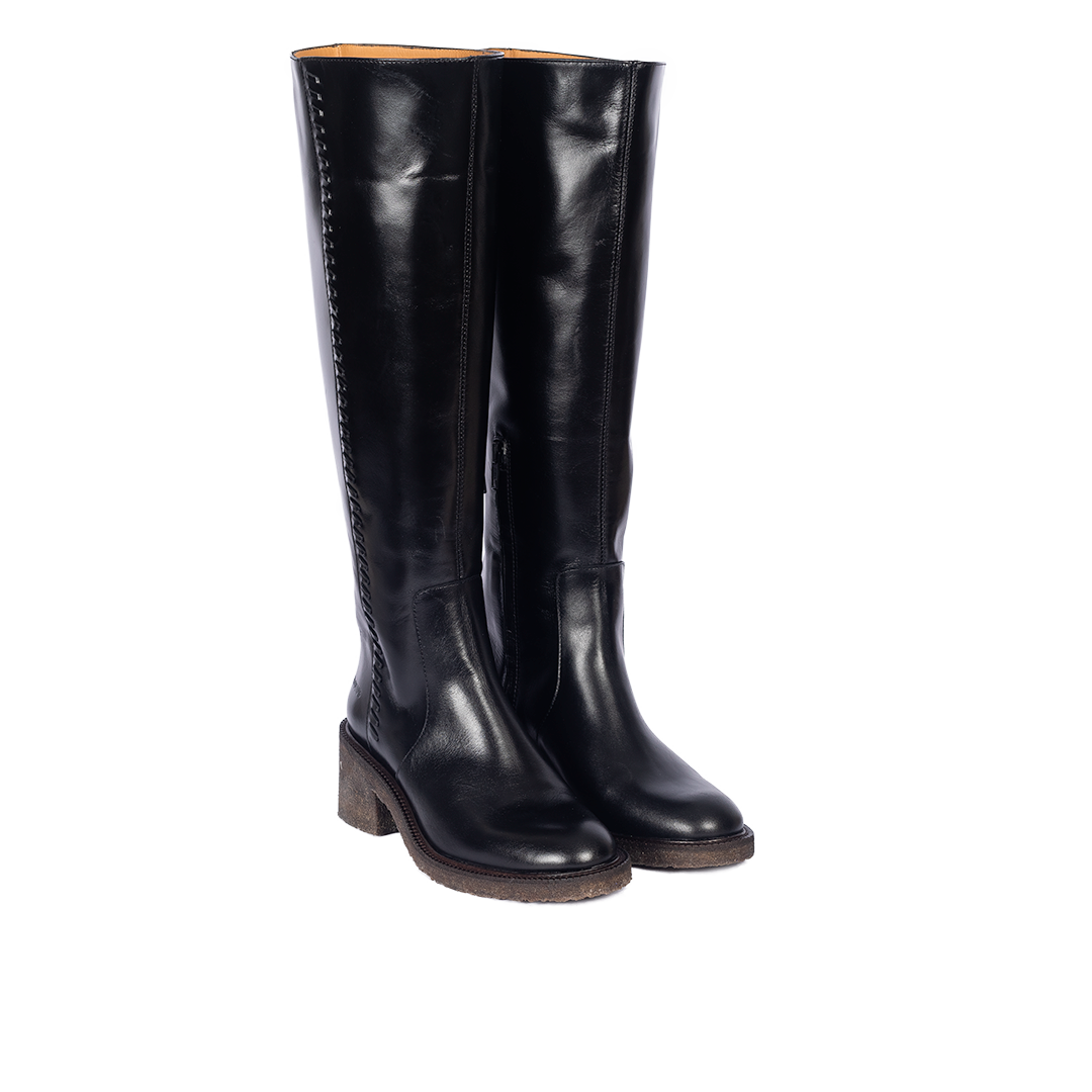 Stiefel mit langem Schaft und geflochtenen Ziernähten