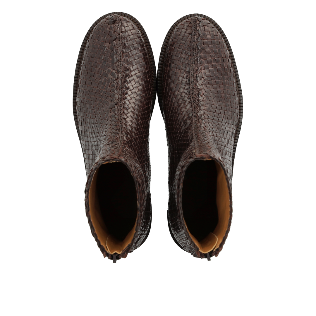 Handgeflochtener Stiefel