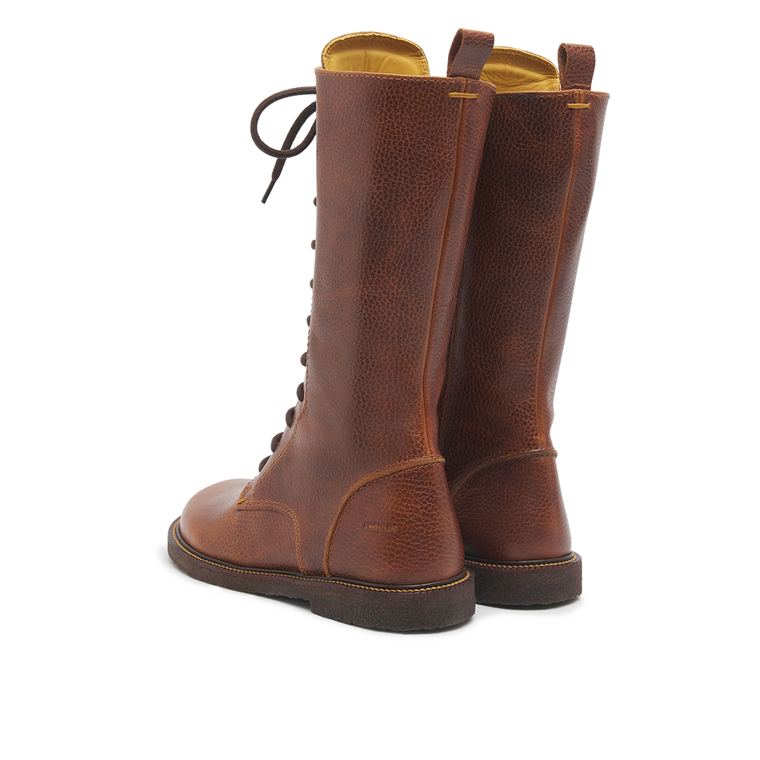 Schnürstiefel mit hohem Schaft und Kontrastdetails