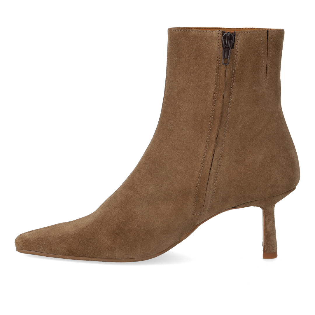 Skulpturale Stiefelette mit spitzer Zehenpartie