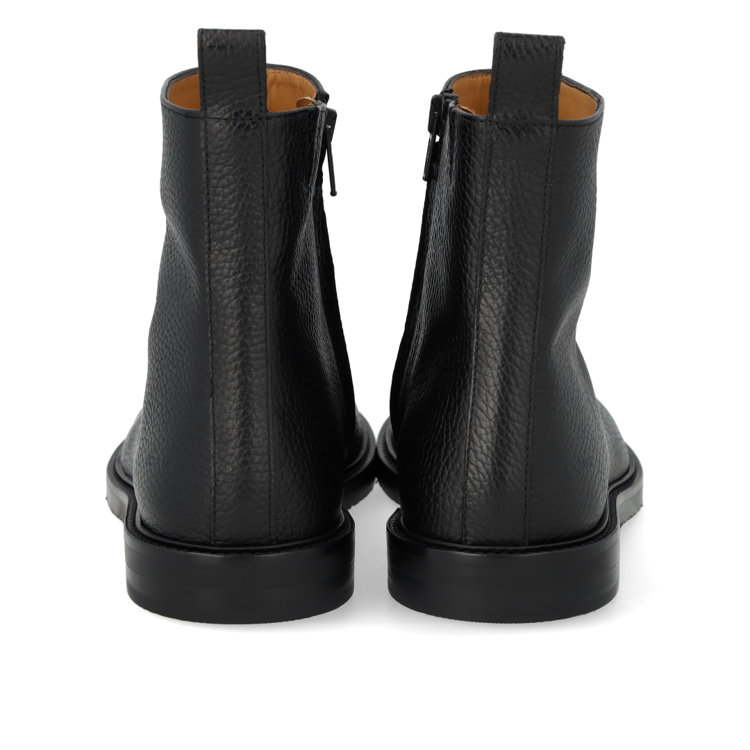 Klassische Stiefelette