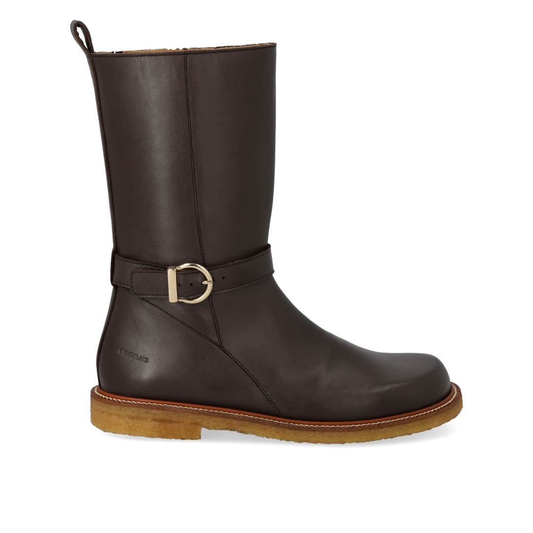 Halbhoher Stiefel