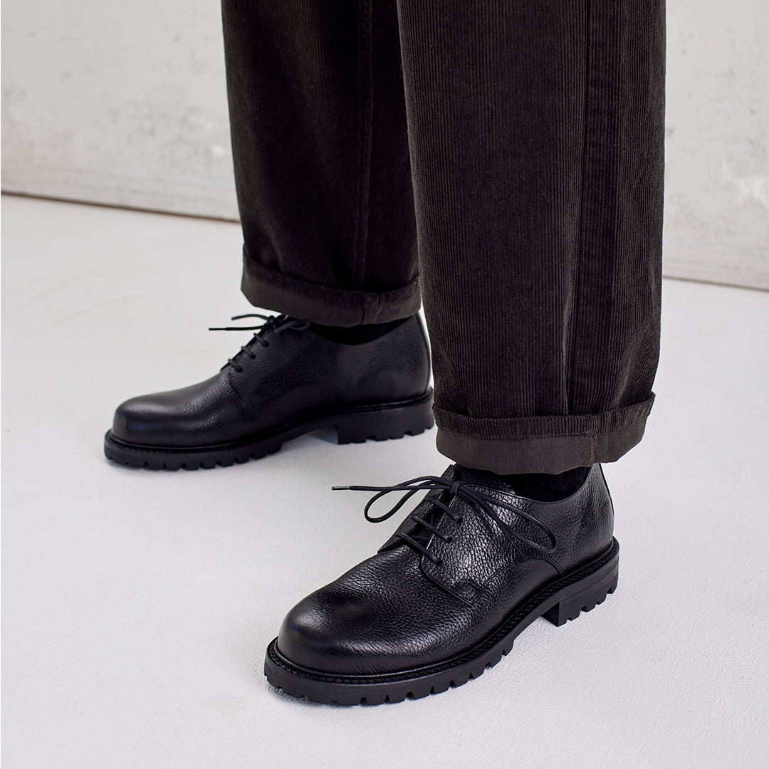 Klassischer Schnürschuh