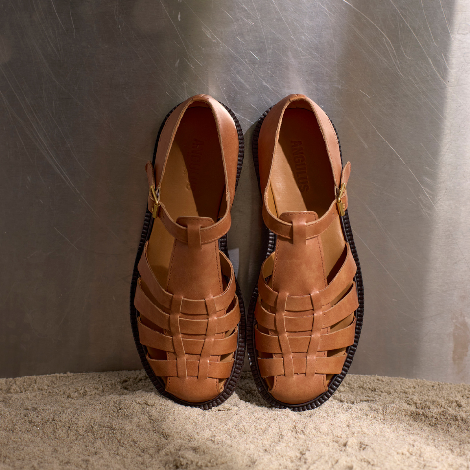 Klassische Fisherman’s-Sandale
