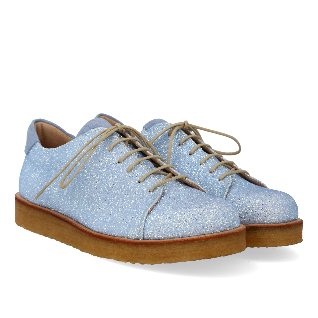 Sneaker mit Glitzer auf Plateausohle