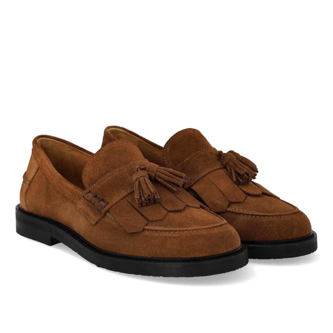 Breiter Loafer mit Fransen und Quaste