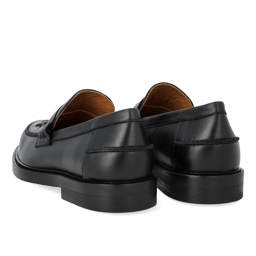 Pennyloafer mit handgeflochtenem Detail
