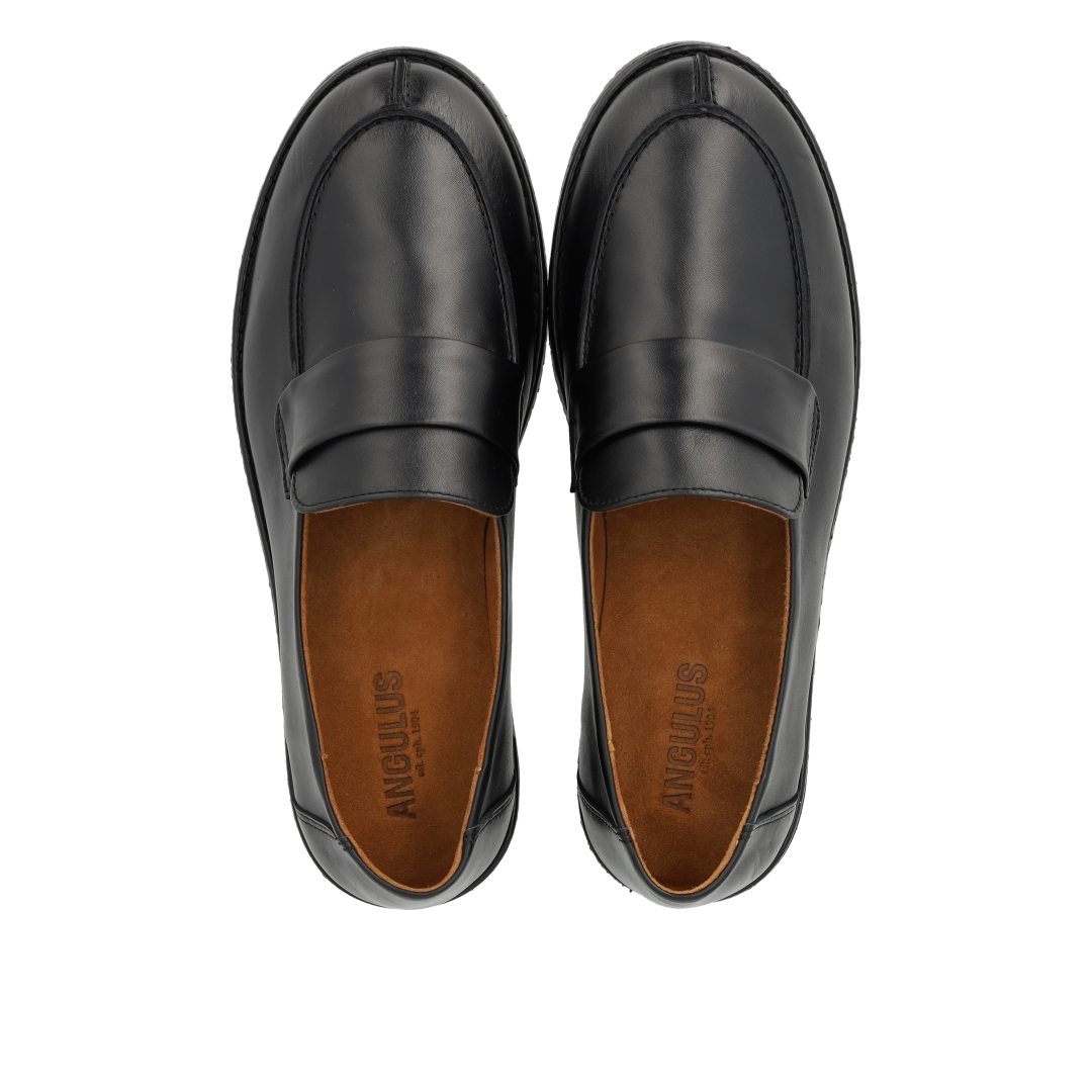 Ultraweicher loafer mit ziernaht