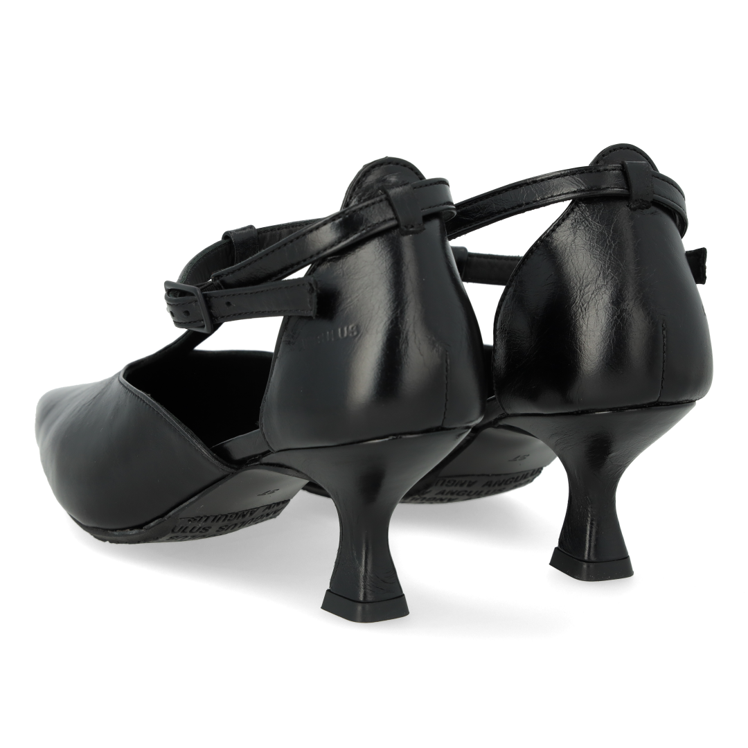 T-Riemchen-Pumps