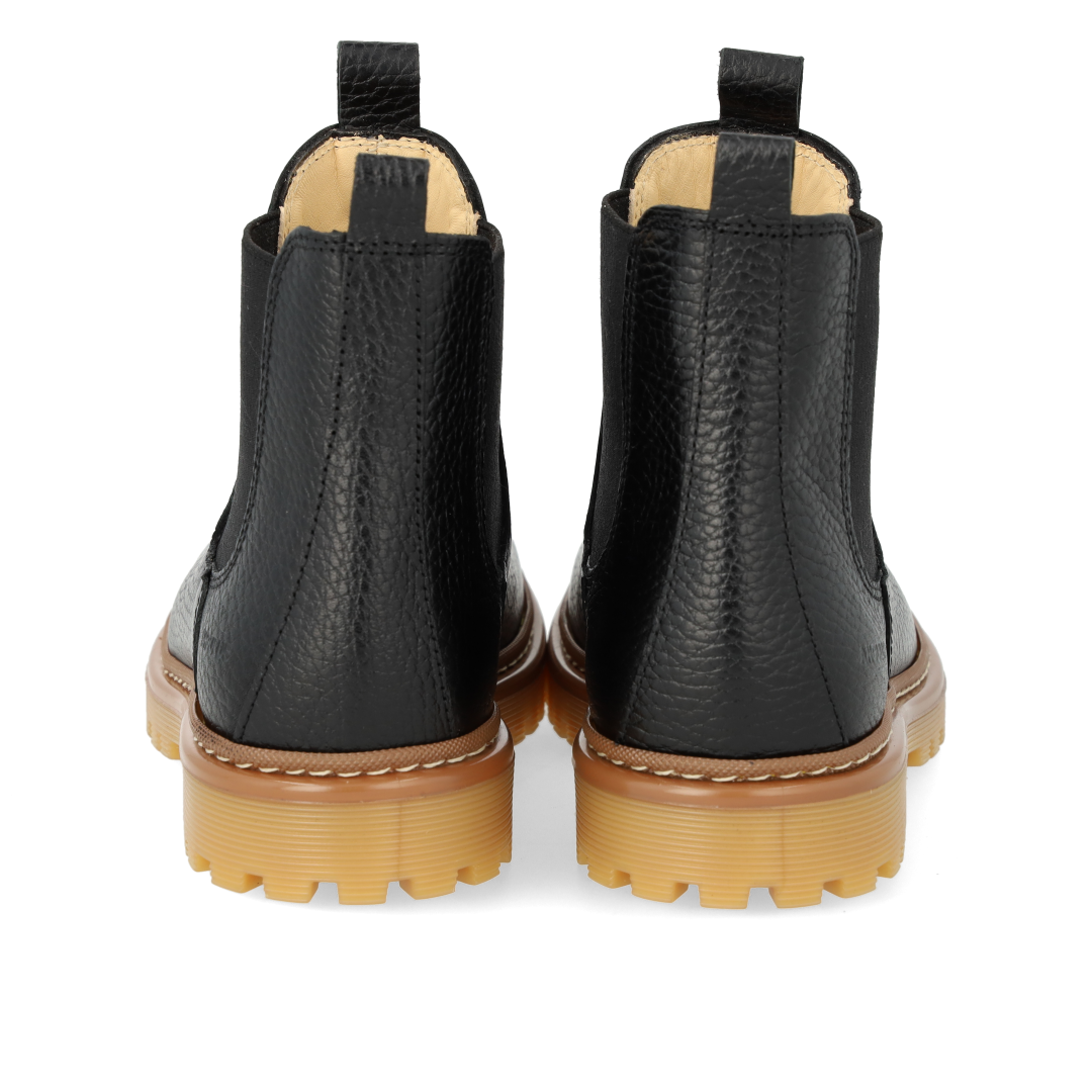 Chelsea-Stiefel mit Tracksohle