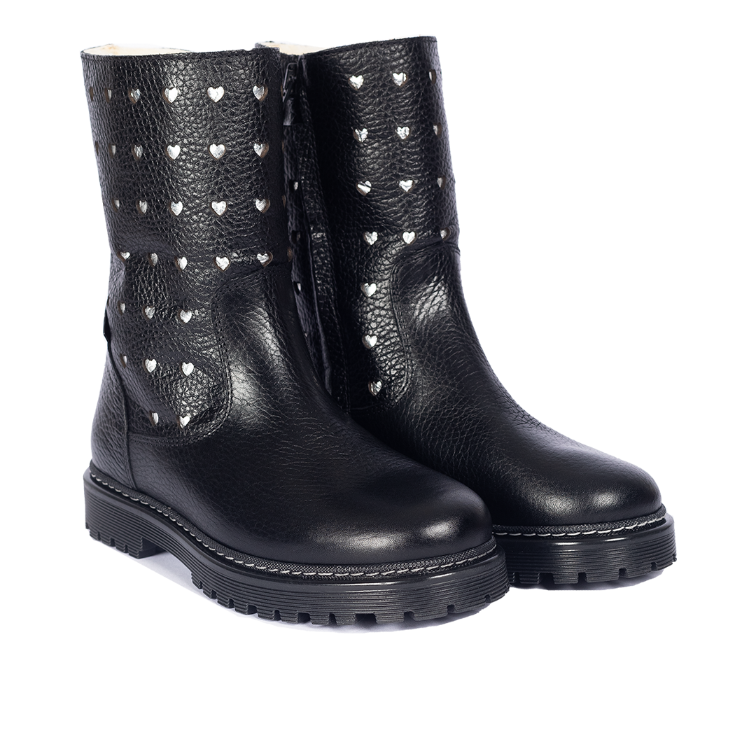 TEX-Stiefel mit ausgestanzten Silberherzen