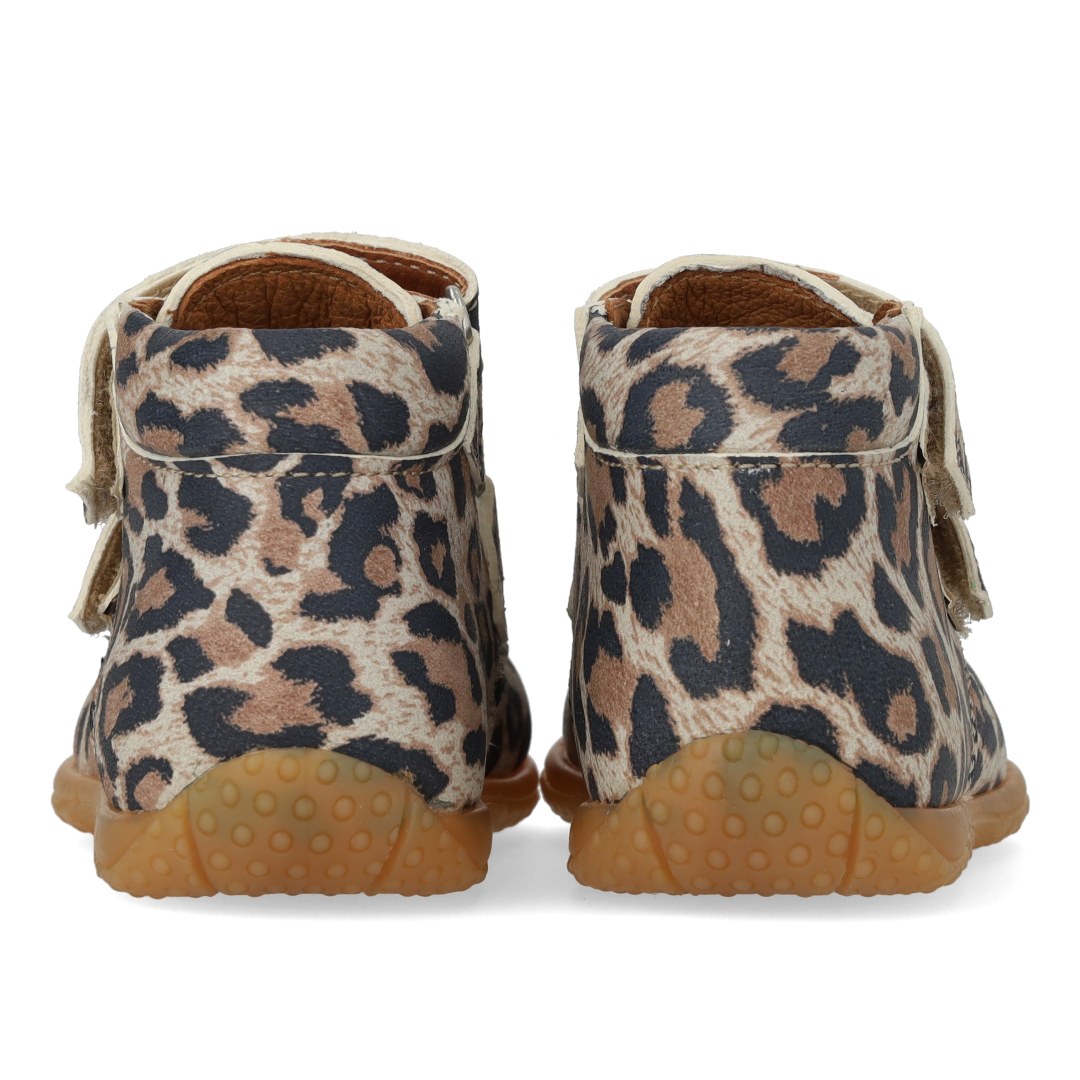 Der erste Schuh