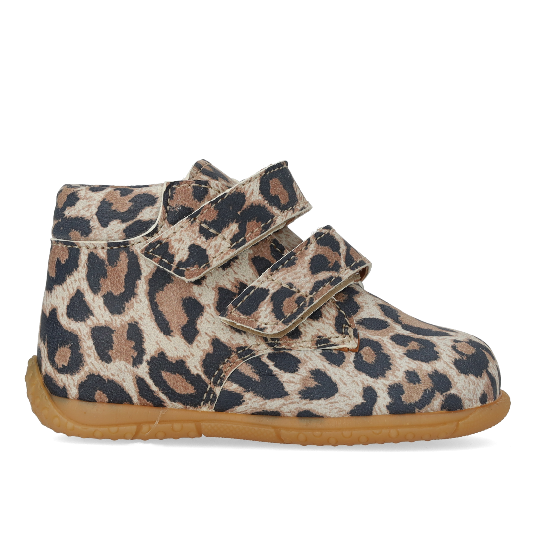 Der erste Schuh