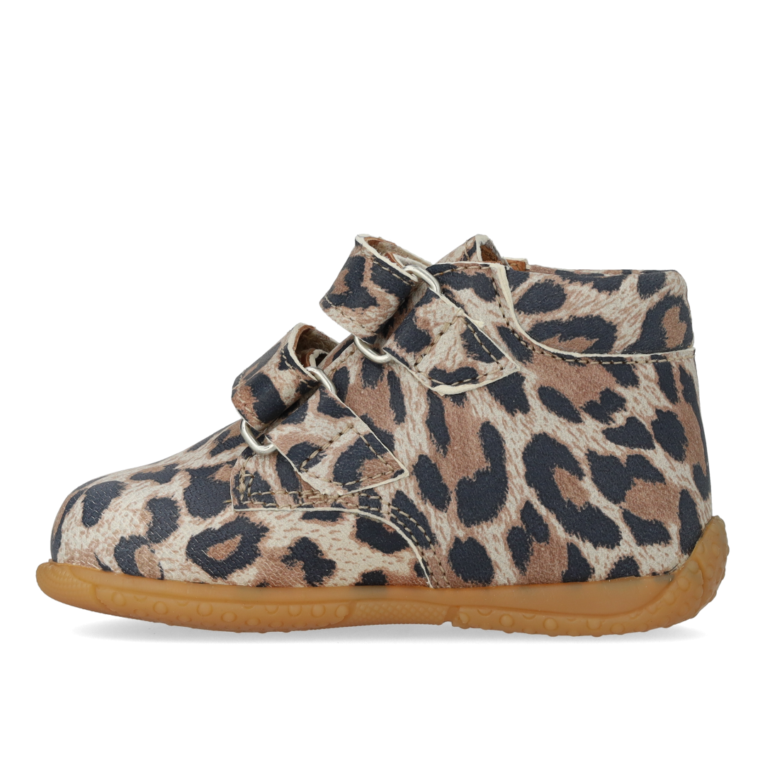 Der erste Schuh