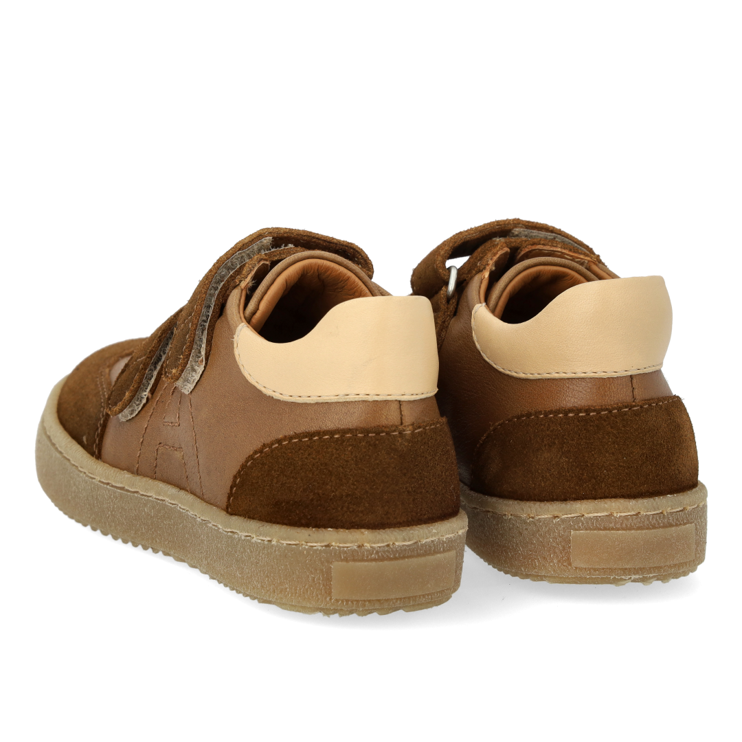 Sportlicher Colorblock-Sneaker