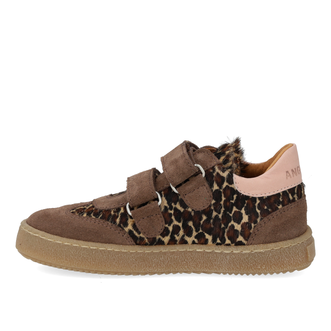 Court-Style Sneaker mit Ponyfell