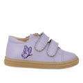 Sneaker mit Schmetterling
