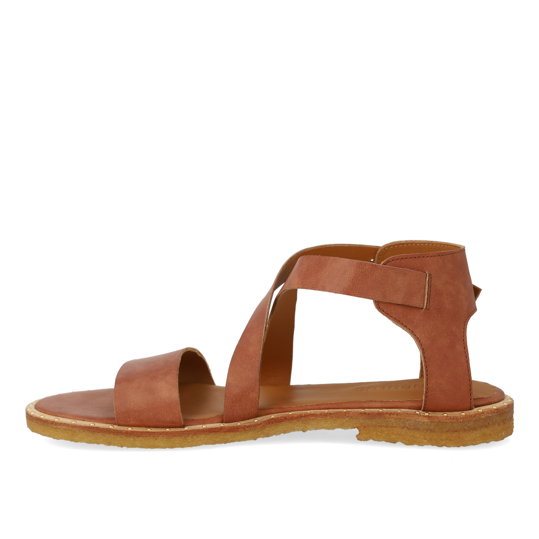 Sandale mit überkreuzten Riemen und Schnalle am Knöchel