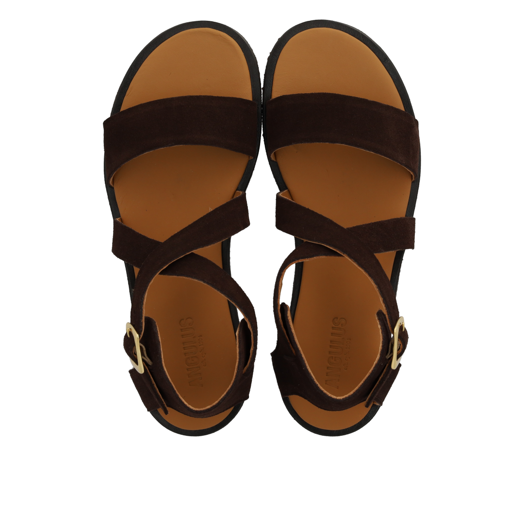 Sandal mit Schnalle