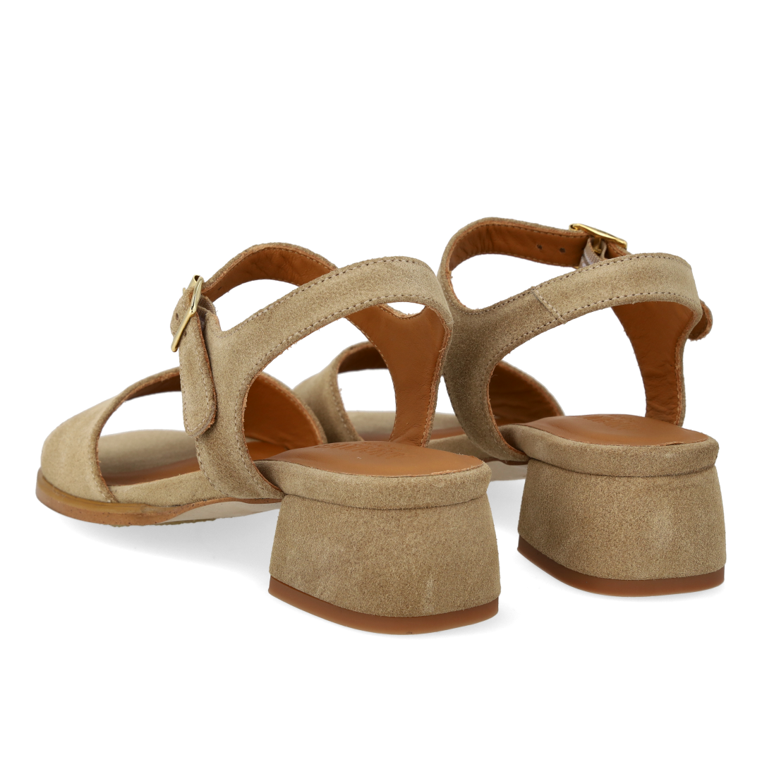 Sandalette mit geschwungener Blockabsatz
