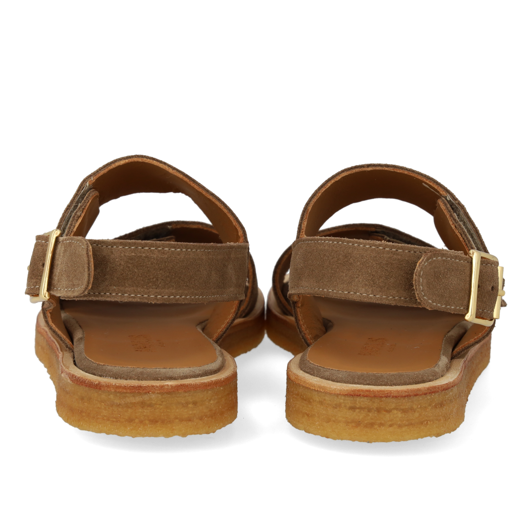 Sandale mit verstellbaren Klettverschlüssen