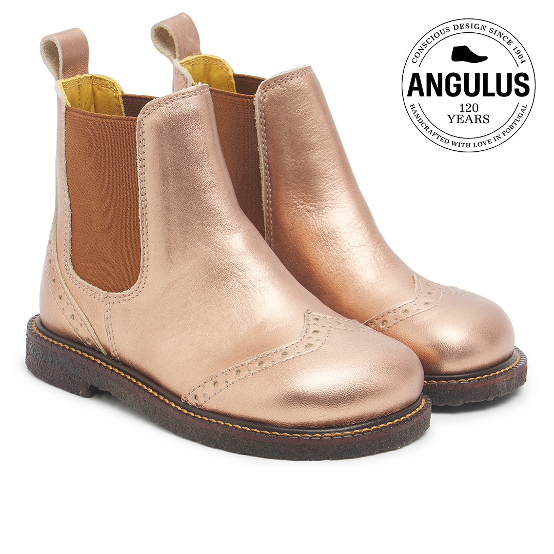 Chelsea-Stiefel mit Brogue-Lochmuster