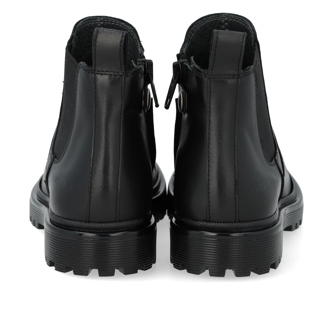 Chelsea-Stiefel mit sternförmigem Cut-out-Muster