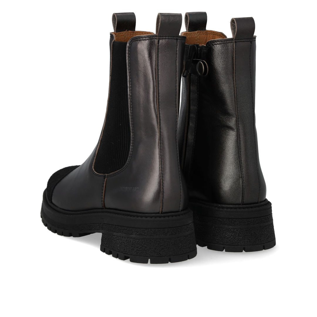 Chelsea-Stiefel mit Zehen-Detail