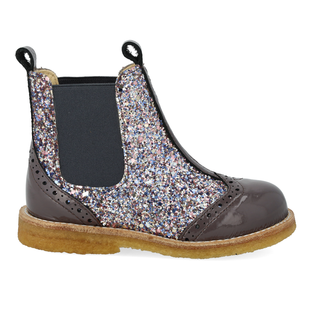 Chelsea-Stiefel mit Brogue-Lochmuster