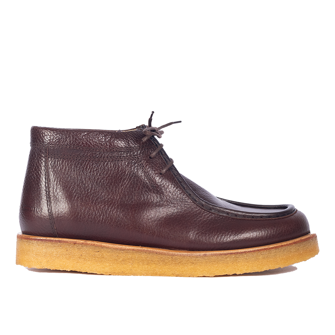 Schnürstiefel