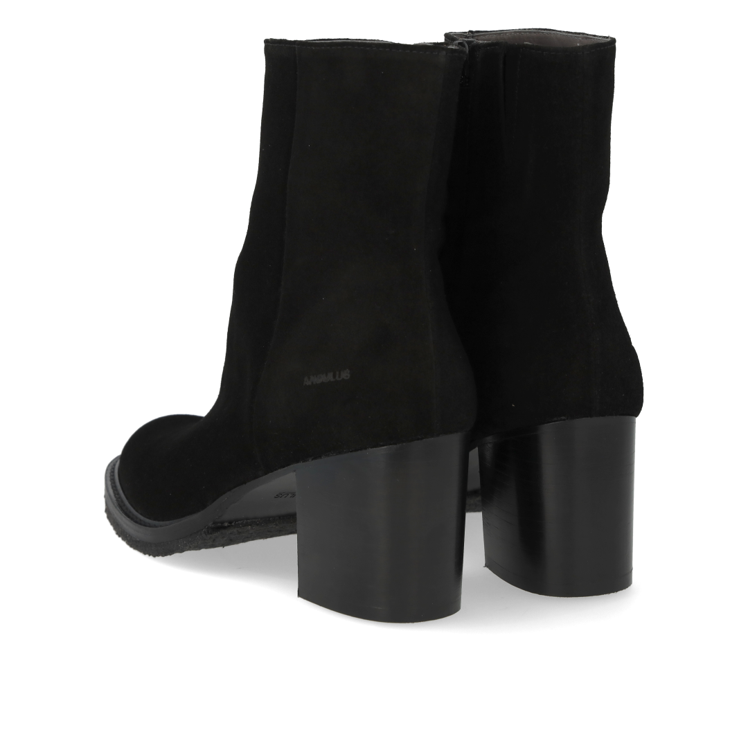 70er-inspirierter Lederstiefel