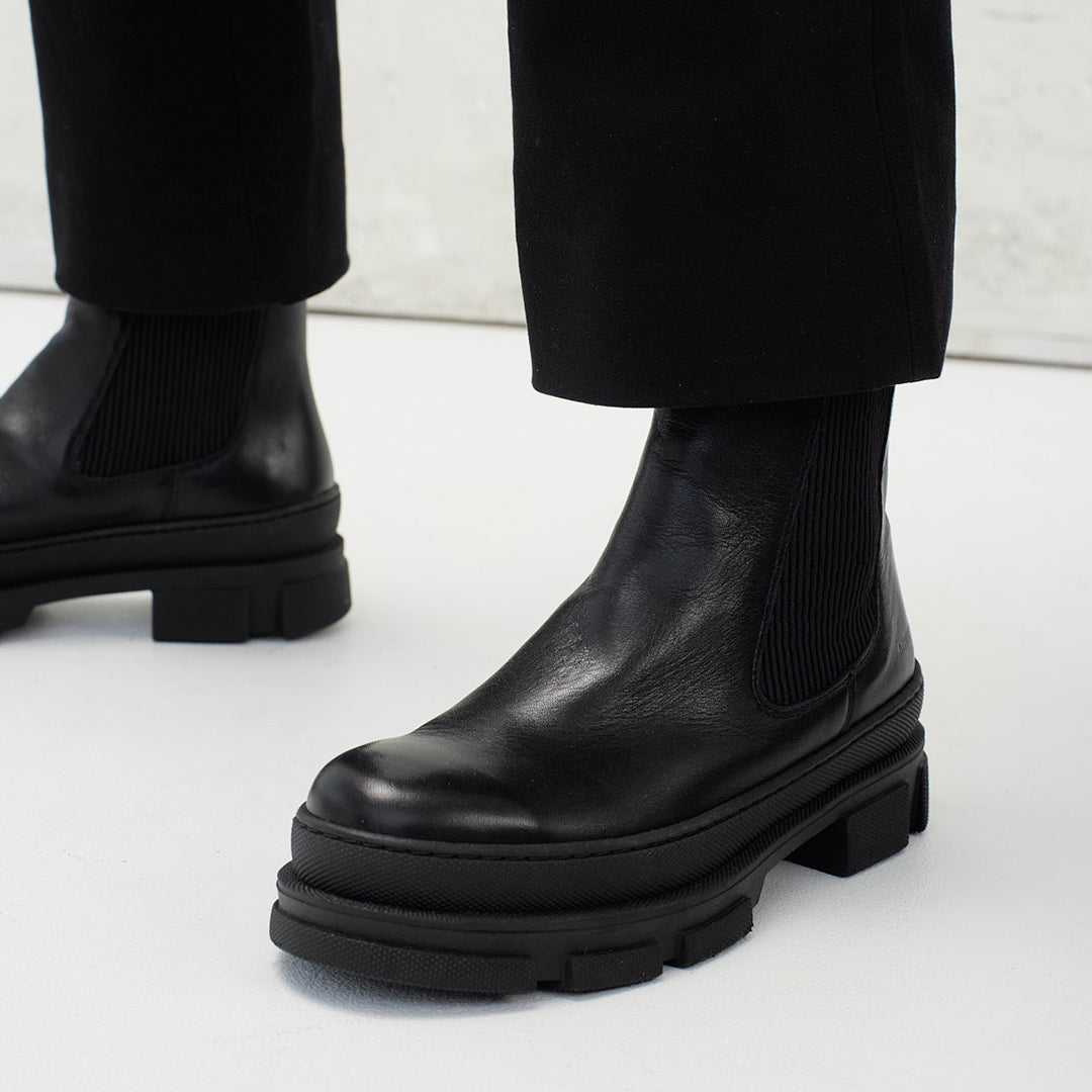 Chelsea-Stiefel mit Wollfutter